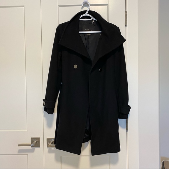 FREE SHIPPING ⚡️ Aritzia Babaton Bromley Wool Coat - Black - Picture 9 of 11